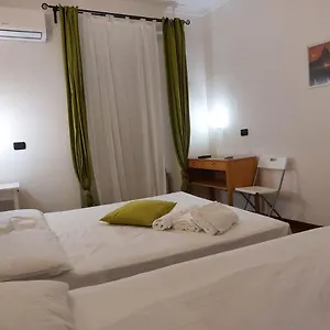 la-dolce-vita-roma.it-romehotels.com/