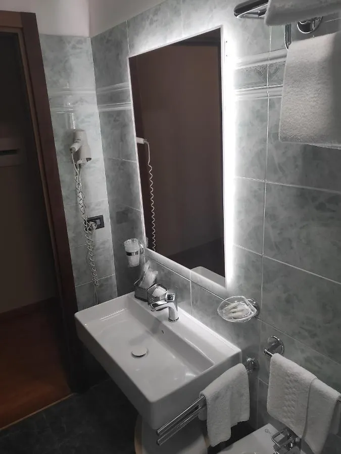 Hotel La Vignetta Milan
